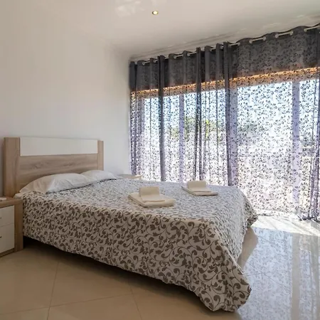 Luxury البوفيرا