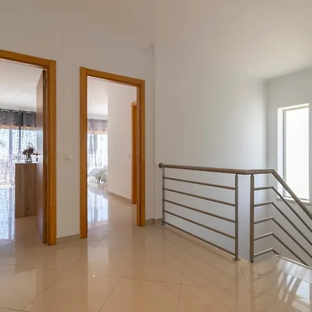 Luxury * Αλμπουφέιρα