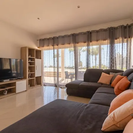 Luxury * Αλμπουφέιρα