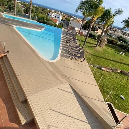 Luxury Villa *